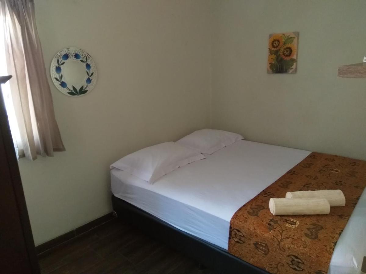 Omah Ngadiwinatan Syariah Lägenhet Yogyakarta Exteriör bild